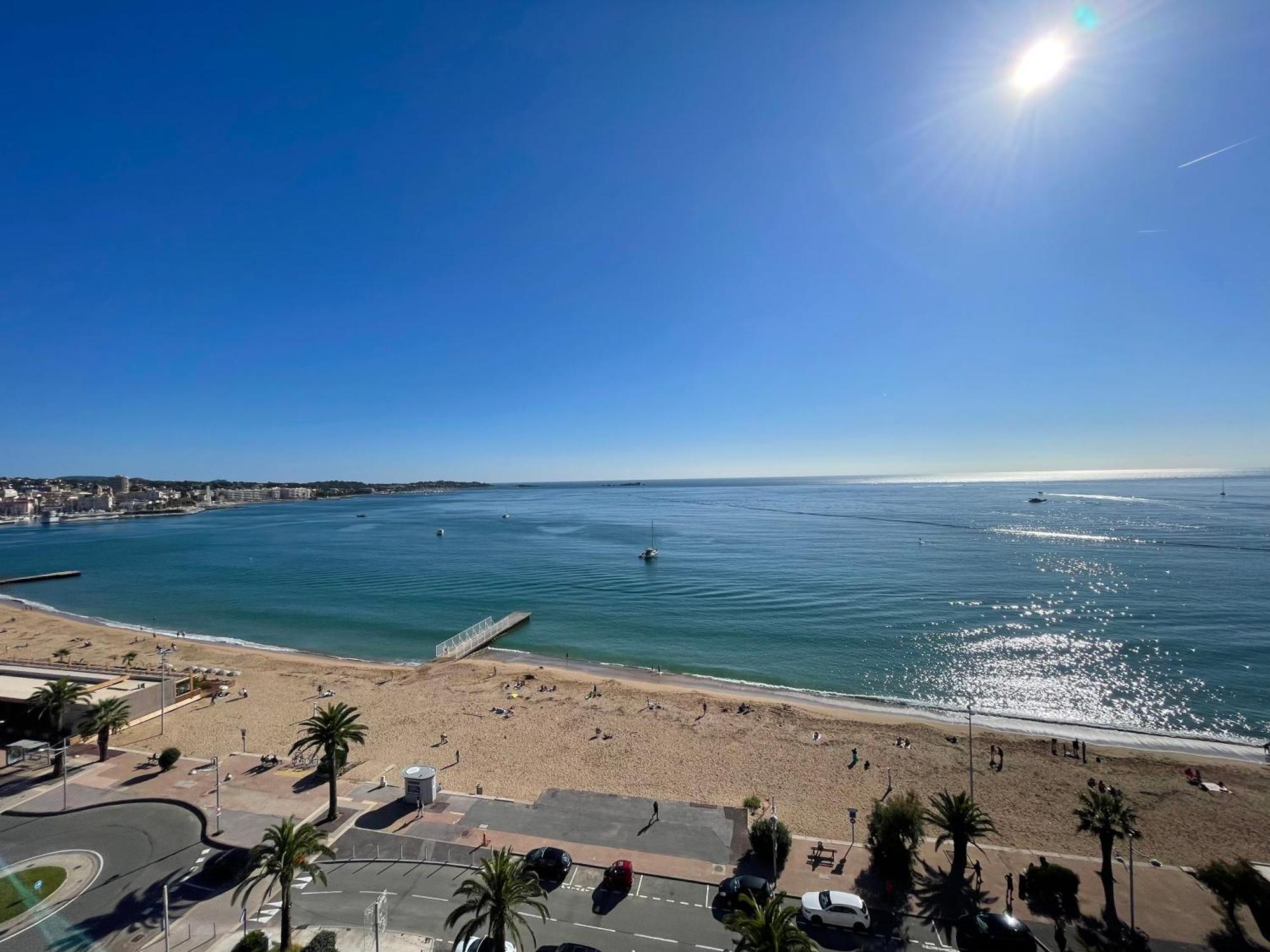 Frejus Plage - T2 -Vue Mer Feerique ภายนอก รูปภาพ